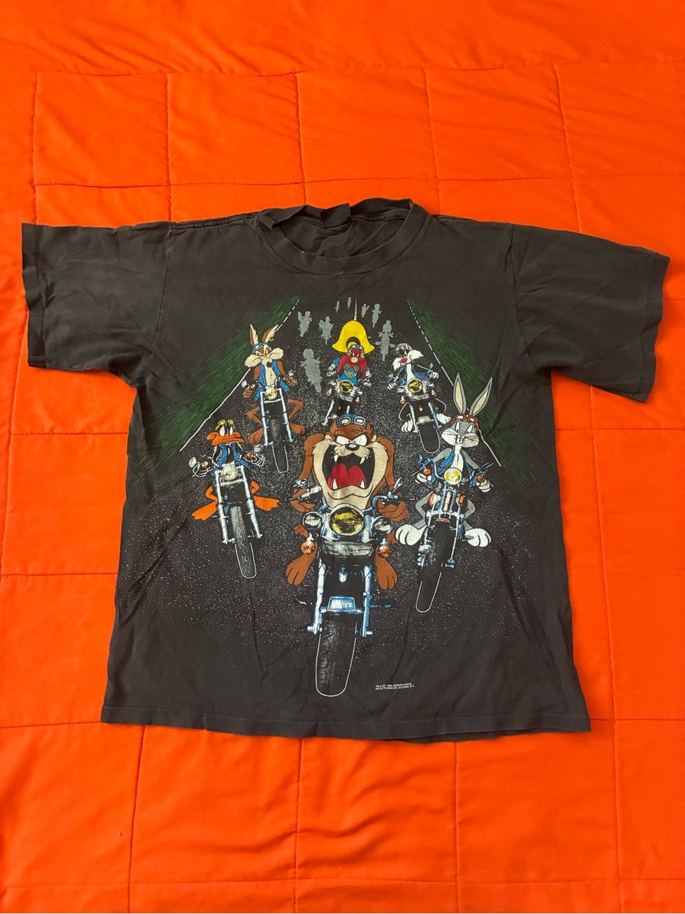 Vintage Looney Shirt Mens Large  Tunes Motorcycle Double Sided Single Stitch 93’